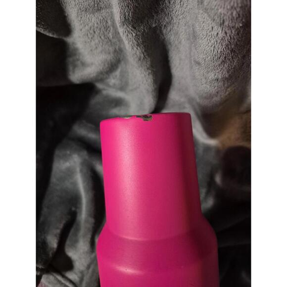 Stanley Fuchia colored mug - Picture 6 of 7